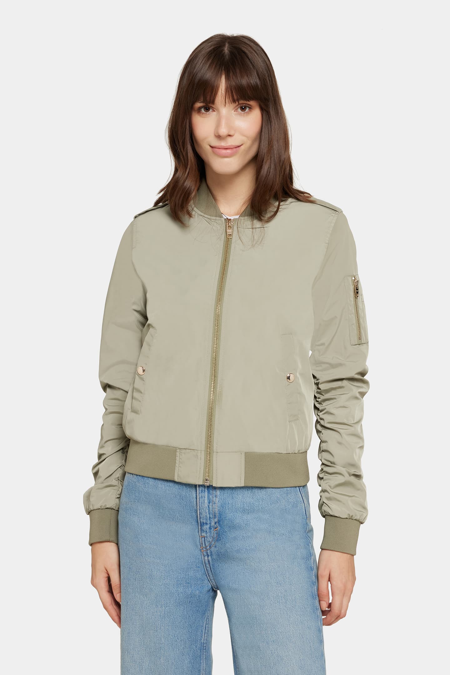 13957_3cb99aef21-22658-1270-56000-4-full