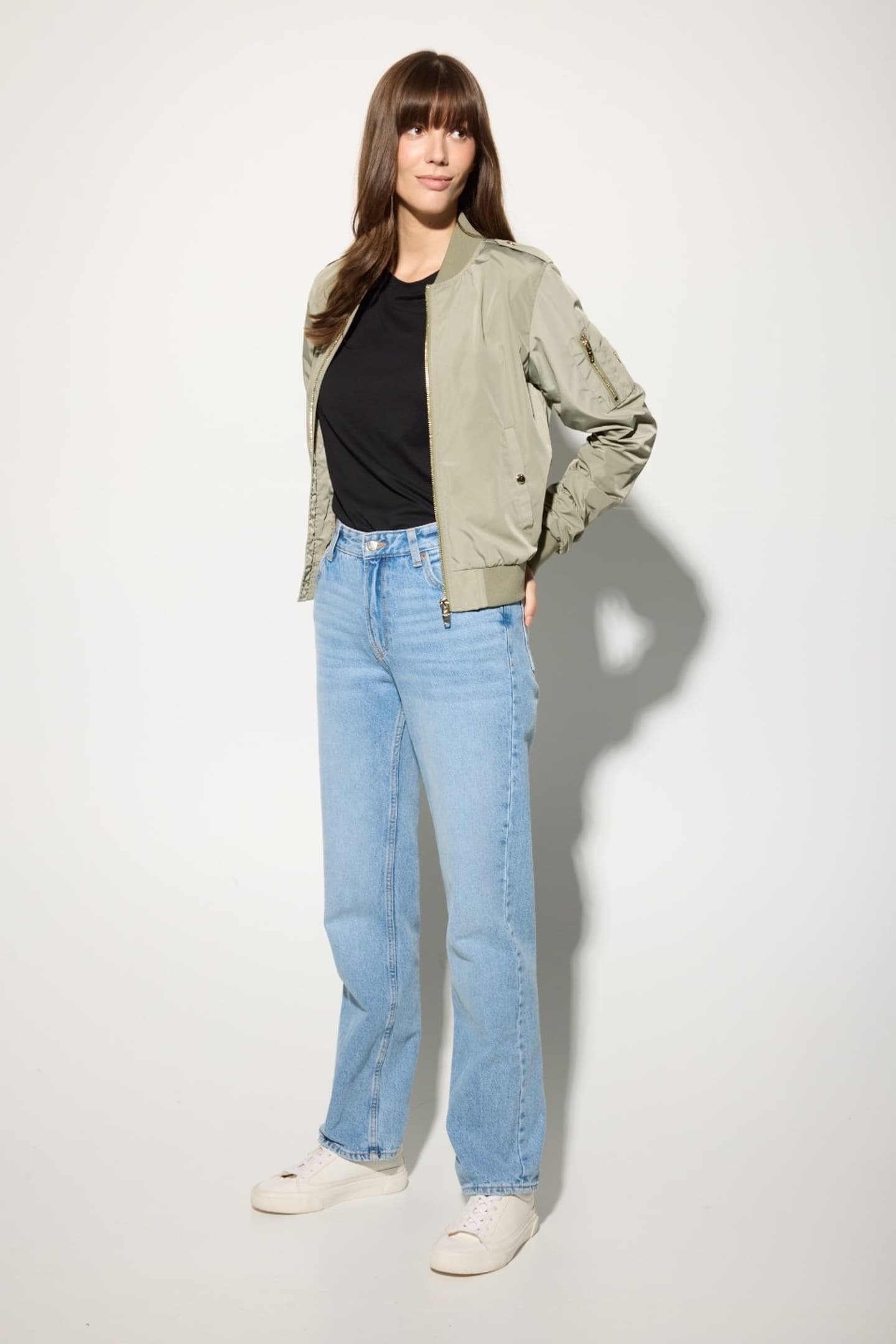 13957_aef695e7c8-22658-1270-56000-1-full