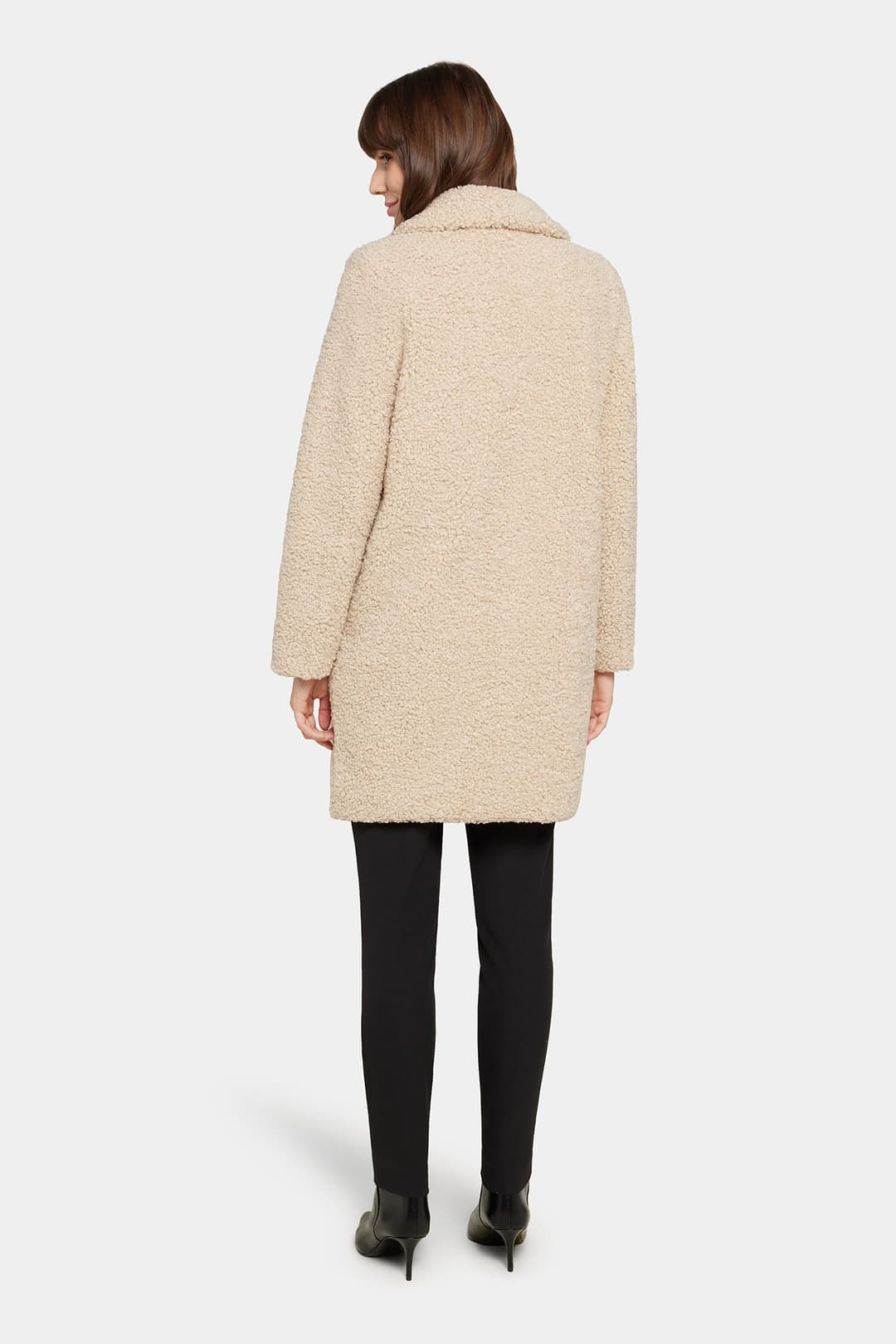 184_31e2f212df-21760-3430-12300-2-original